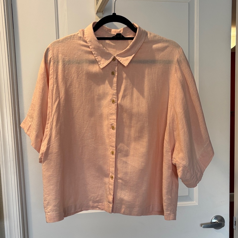 Banana Republic Light Pink Button-Down Shirt